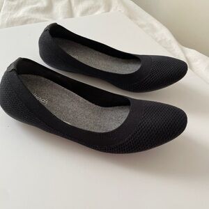 Allbirds Tree Breezer Flats size 10.5 Women Black Like New Spring Summer Comfy